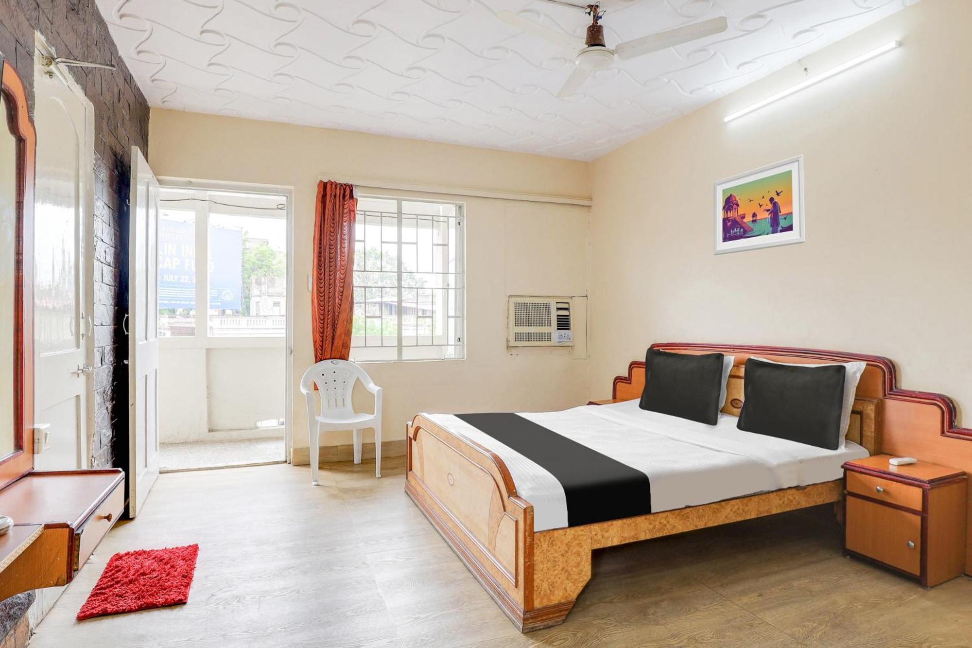 Hotel O Ellis Ahmedabad Luaran gambar