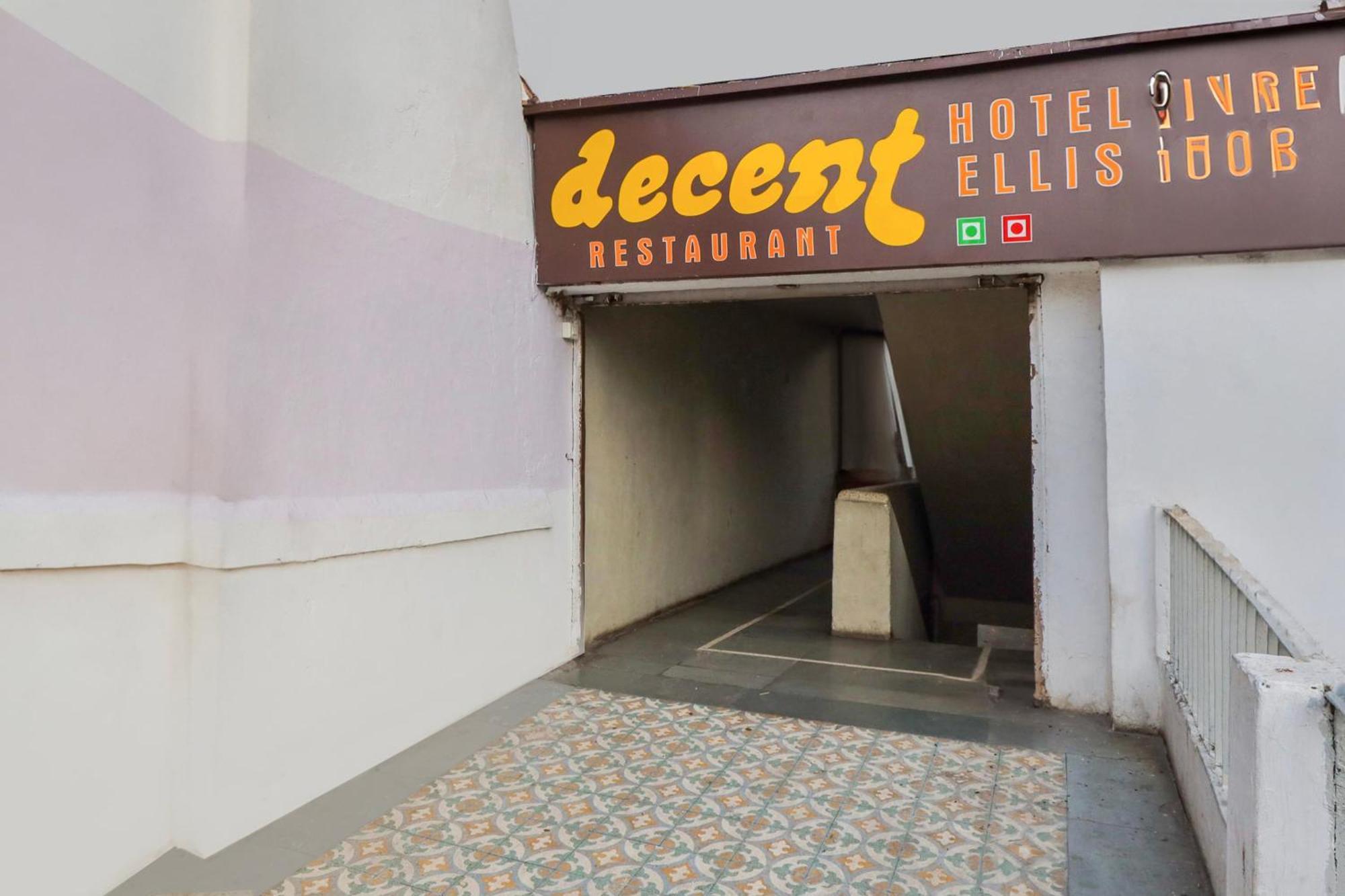 Hotel O Ellis Ahmedabad Luaran gambar
